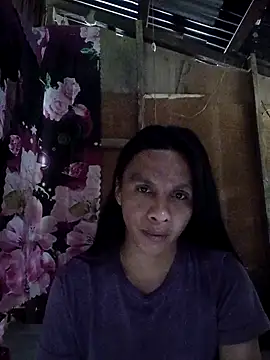 lovelycarla32 online show from 18, 12, 2025