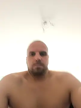 Phoenix2310 online show from 17, 12, 2025