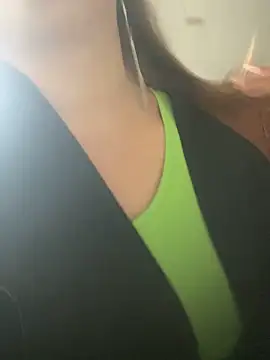 Snapshot of Xiaomili8 chatting on 21, 3, 2026 Xiaomili8 online show from 21, 3, 2026