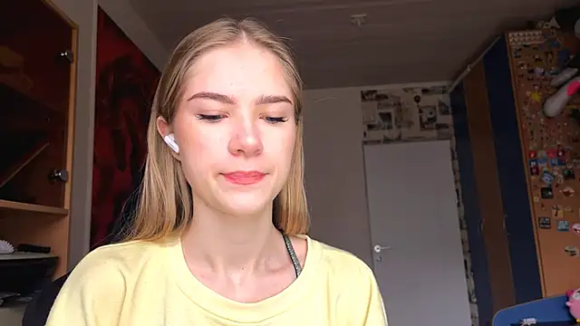 JesicaMortensen online show from 3, 12, 2025