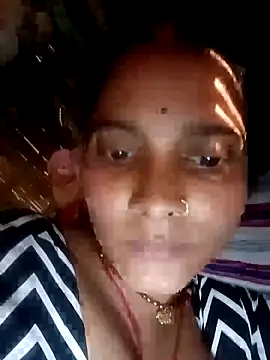 Pummy-Kumari online show from 5, 12, 2025