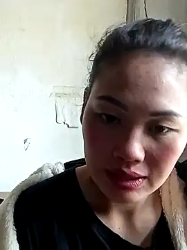 Snapshot of lynae-0 chatting on 23, 11, 2025 lynae-0 online show from 23, 11, 2025