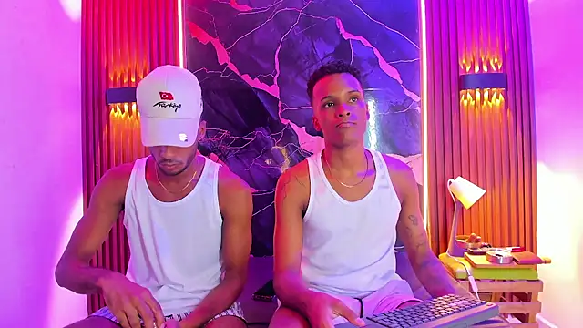 Snapshot of Black_Guys_Pervert_ chatting on 24, 11, 2025 Black Guys Pervert online show from 24, 11, 2025