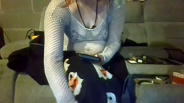 findom mistressvampcandy online show from 3, 12, 2025