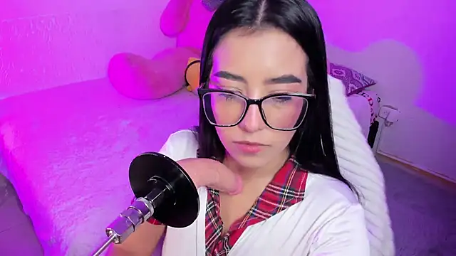 Snapshot of IbbieeBennett_1 chatting on 17, 2, 2026 IbbieeBennett 1 online show from 17, 2, 2026