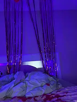 Snapshot of Kiki_hammyy chatting on 12, 2, 2026 Kiki hammyy online show from 12, 2, 2026