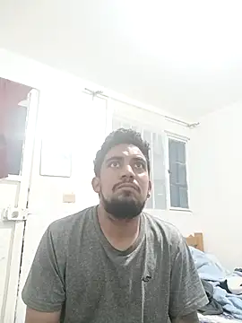 Elrompecucas28 online show from 8, 2, 2026