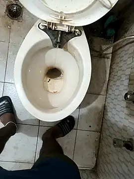 Snapshot of aryaaap chatting on 24, 11, 2025 aryaaap online show from 24, 11, 2025