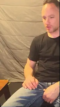 famous1tad online show from 7, 4, 2026