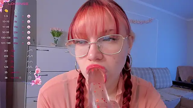 SweetieMarry online show from 15, 4, 2026