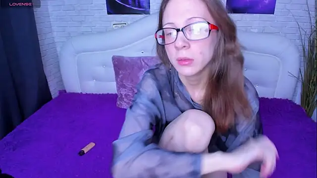 BrielleSummer4u online show from 27, 11, 2025