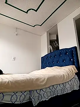 man black hot24 online show from 20, 4, 2026