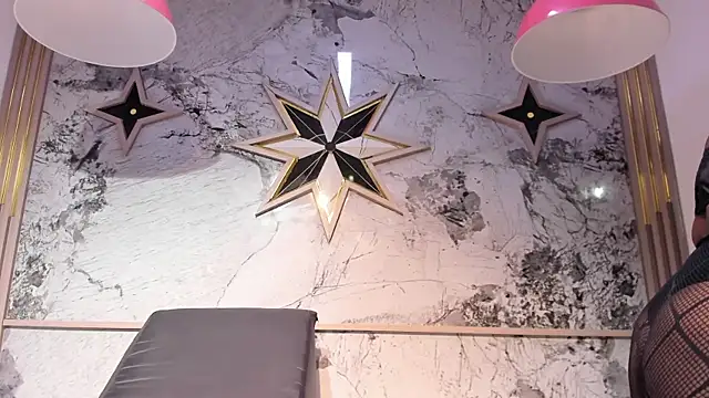 Snapshot of ZoeCollin chatting on 12, 2, 2026 ZoeCollin online show from 12, 2, 2026