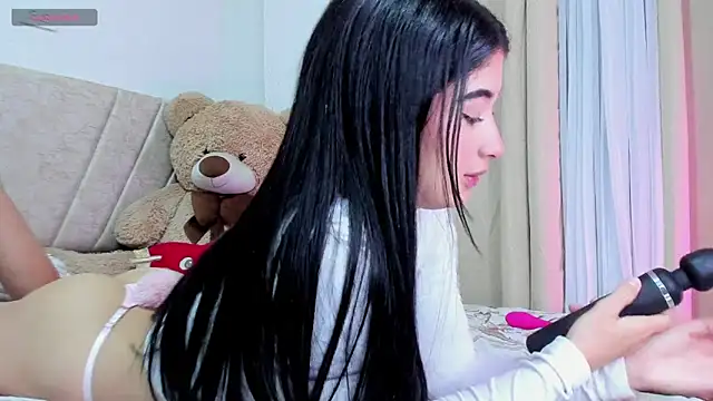 lia sweetty online show from 15, 3, 2026