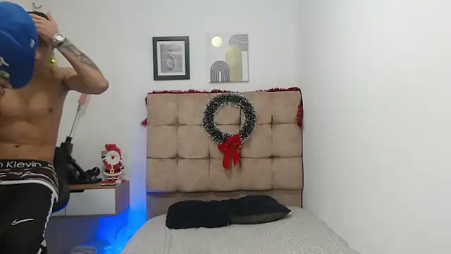 Snapshot of RhythmSensualXX chatting on 2, 12, 2025 RhythmSensualXX online show from 2, 12, 2025