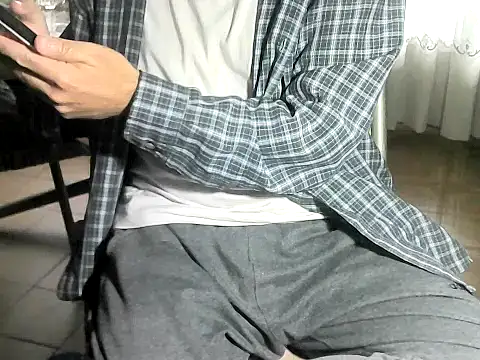 Snapshot of OreCam chatting on 10, 1, 2026 OreCam online show from 10, 1, 2026