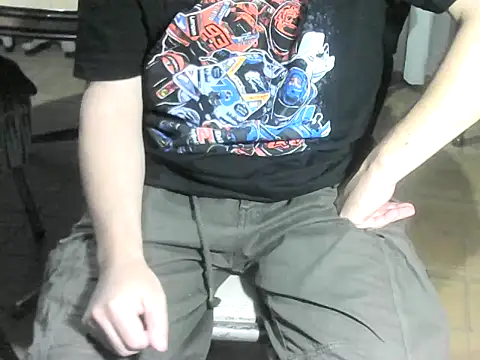 Snapshot of OreCam chatting on 9, 2, 2026 OreCam online show from 9, 2, 2026