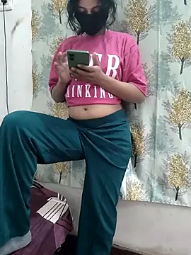 Snapshot of Siya499 chatting on 27, 11, 2025 Siya499 online show from 27, 11, 2025