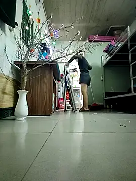 LianLaz online show from 15, 2, 2026