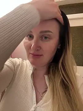 TomilaSi online show from 1, 2, 2026