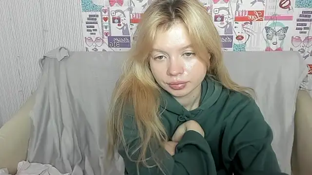 AlysaMeow online show from 2, 12, 2025