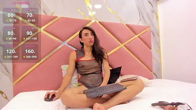 VALERIAQUEENTS   online show from 15, 12, 2025