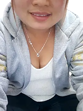 Snapshot of mai-mai-97 chatting on 6, 2, 2026 mai-mai-97 online show from 6, 2, 2026