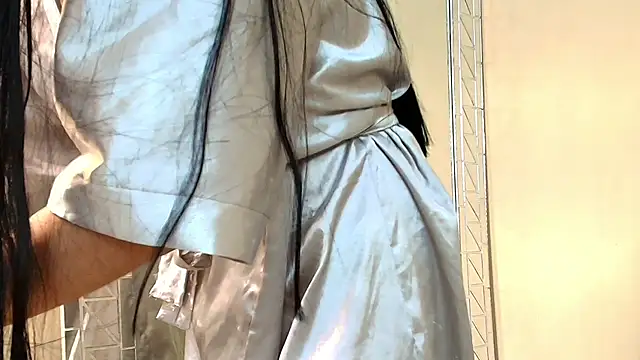 HallieStone online show from 19, 4, 2026