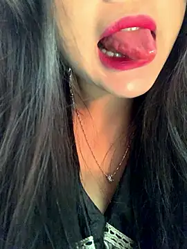 Snapshot of lana-kan chatting on 13, 1, 2026 lana-kan online show from 13, 1, 2026