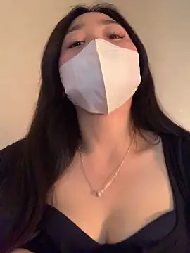 Snapshot of lana-kan chatting on 8, 2, 2026 lana-kan online show from 8, 2, 2026