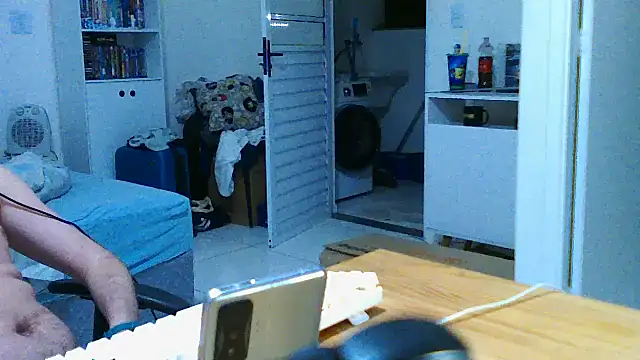 Snapshot of Fussador chatting on 13, 2, 2026 Fussador online show from 13, 2, 2026