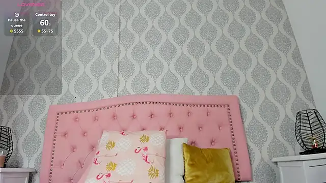 emma scott 7 online show from 15, 4, 2026