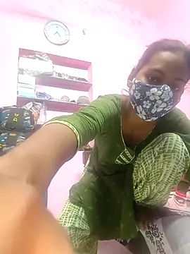 Hot Naira  online show from 28, 11, 2025