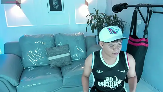 Snapshot of Paul_27_ chatting on 2, 12, 2025 Paul 27 online show from 2, 12, 2025