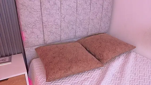 Kattie sweet1 online show from 20, 2, 2026