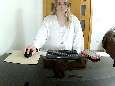 Adelyxveex online show from 29, 11, 2025