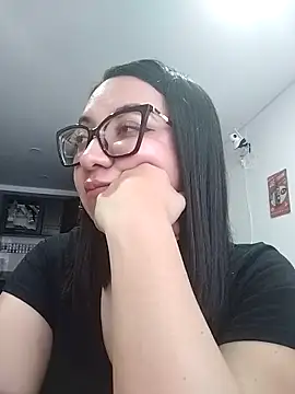 Snapshot of veronica_lx chatting on 25, 11, 2025 veronica lx online show from 25, 11, 2025