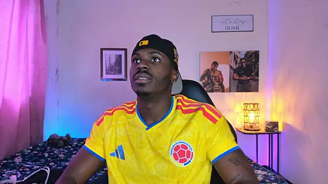 Ethantravis22 online show from 17, 6, 2026