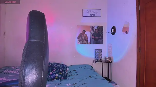 Ethantravis22 online show from 19, 6, 2026