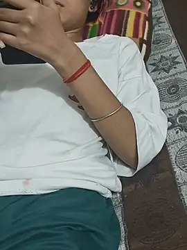 Snapshot of anjli_22 chatting on 18, 7, 2026 anjli 22 online show from 18, 7, 2026