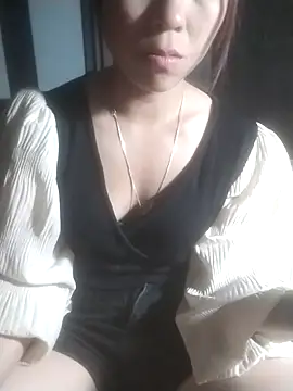 Snapshot of tieutam122 chatting on 4, 2, 2026 tieutam122 online show from 4, 2, 2026