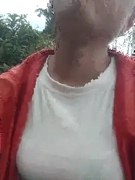 Snapshot of tieutam122 chatting on 22, 2, 2026 tieutam122 online show from 22, 2, 2026