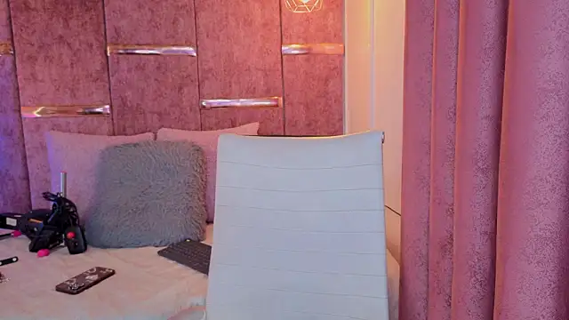 Snapshot of amberthangelss chatting on 19, 1, 2026 amberthangelss online show from 19, 1, 2026