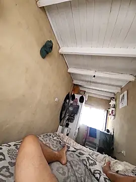 Alvarezz0202 online show from 16, 2, 2026