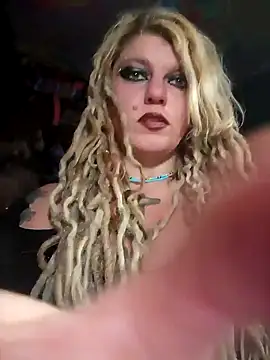 Horny hippie online show from 18, 1, 2026