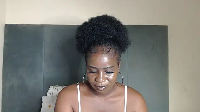Chocolatebae86 online show from 3, 3, 2026