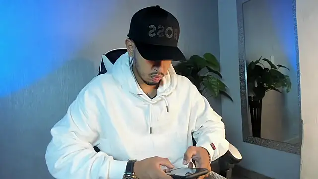 Snapshot of Brand_Collins chatting on 8, 2, 2026 Brand Collins online show from 8, 2, 2026