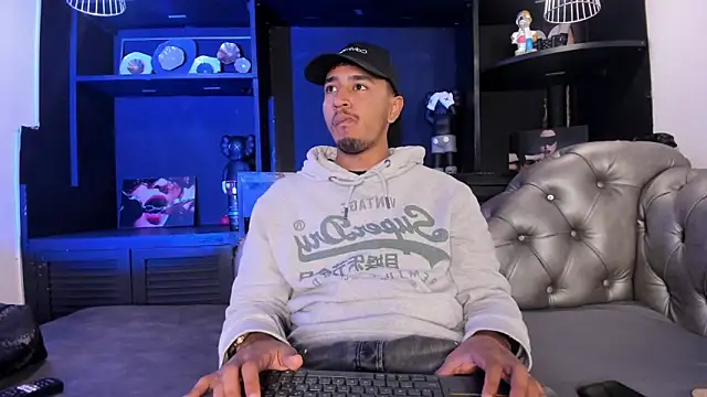 Snapshot of Brand_Collins chatting on 18, 2, 2026 Brand Collins online show from 18, 2, 2026