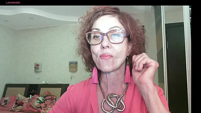 Kelly Flurr online show from 17, 7, 2026