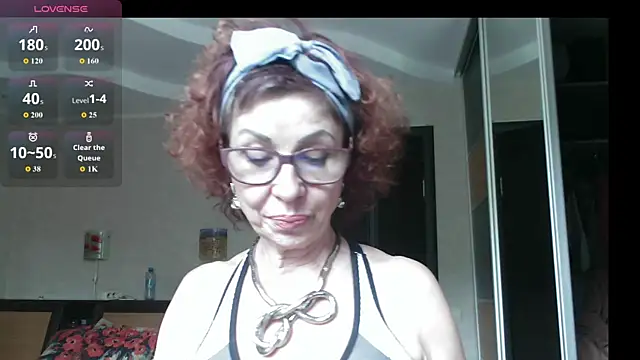 Kelly Flurr online show from 9, 8, 2026